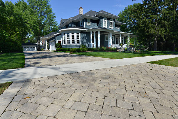 Best Driveway Pavers Contractor  in Labarque Creek, MO